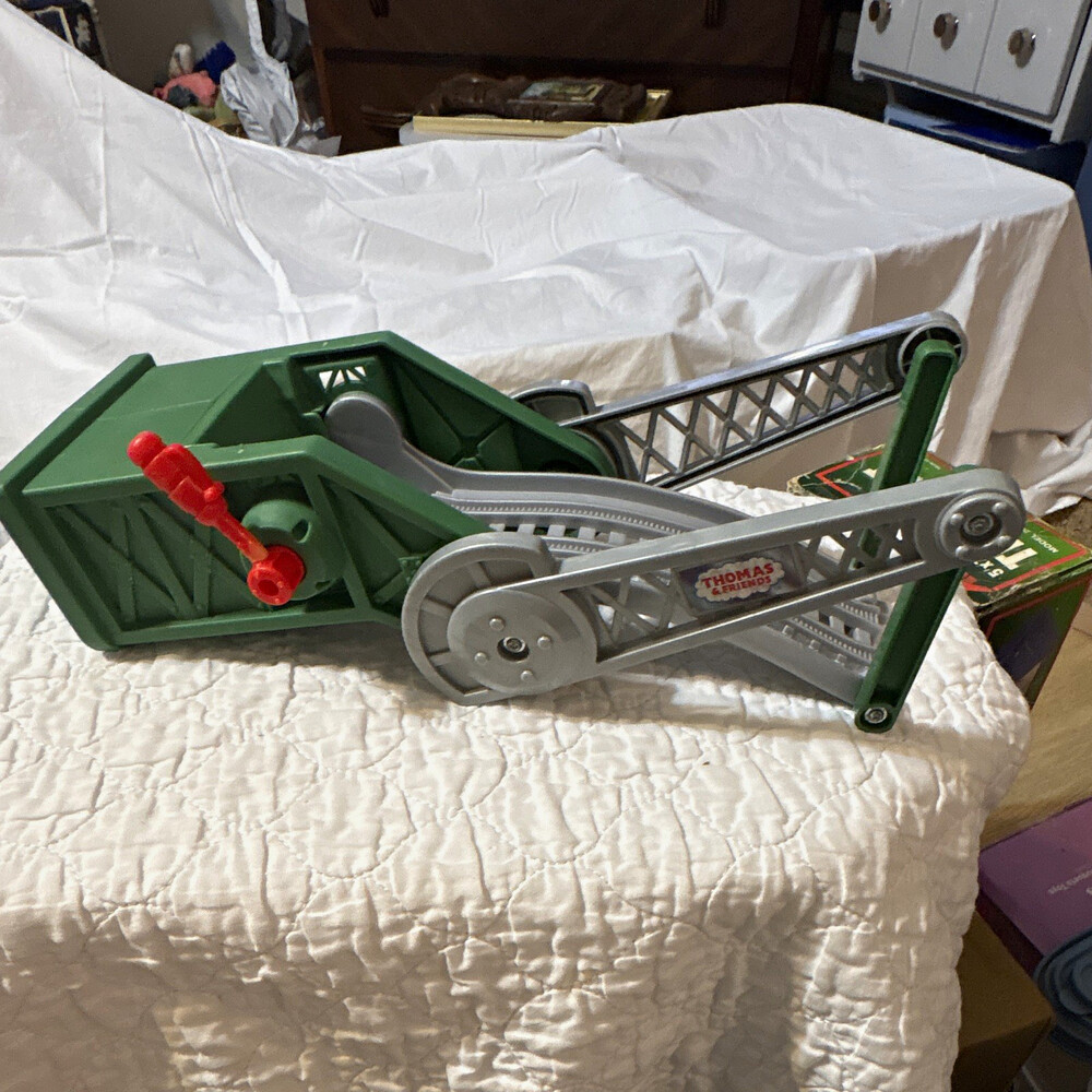 Thomas & Friends Green/Gray/Red Bridge Lift Replacement part